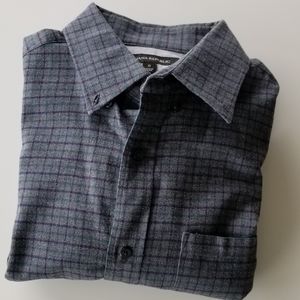 Banana Republic Button up Shirt